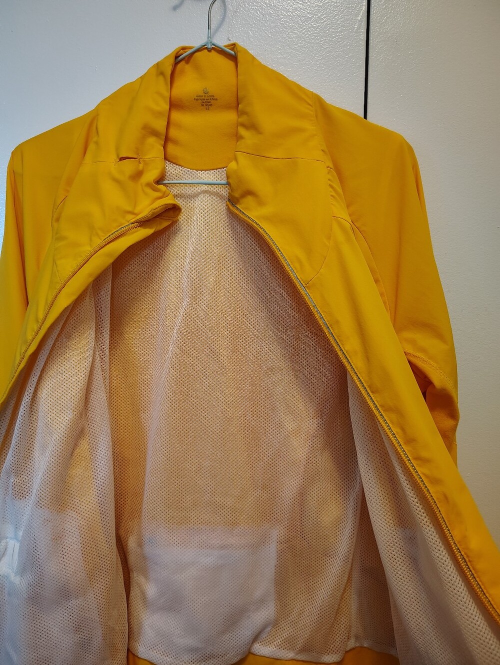 ๐ lululemon athletica Yellow Women's Zip Front Utility Jacket Size Medium - Picture 5 of 5